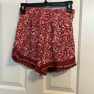 NWOT Athleta Mesh Racer Run High Rise 3” Short